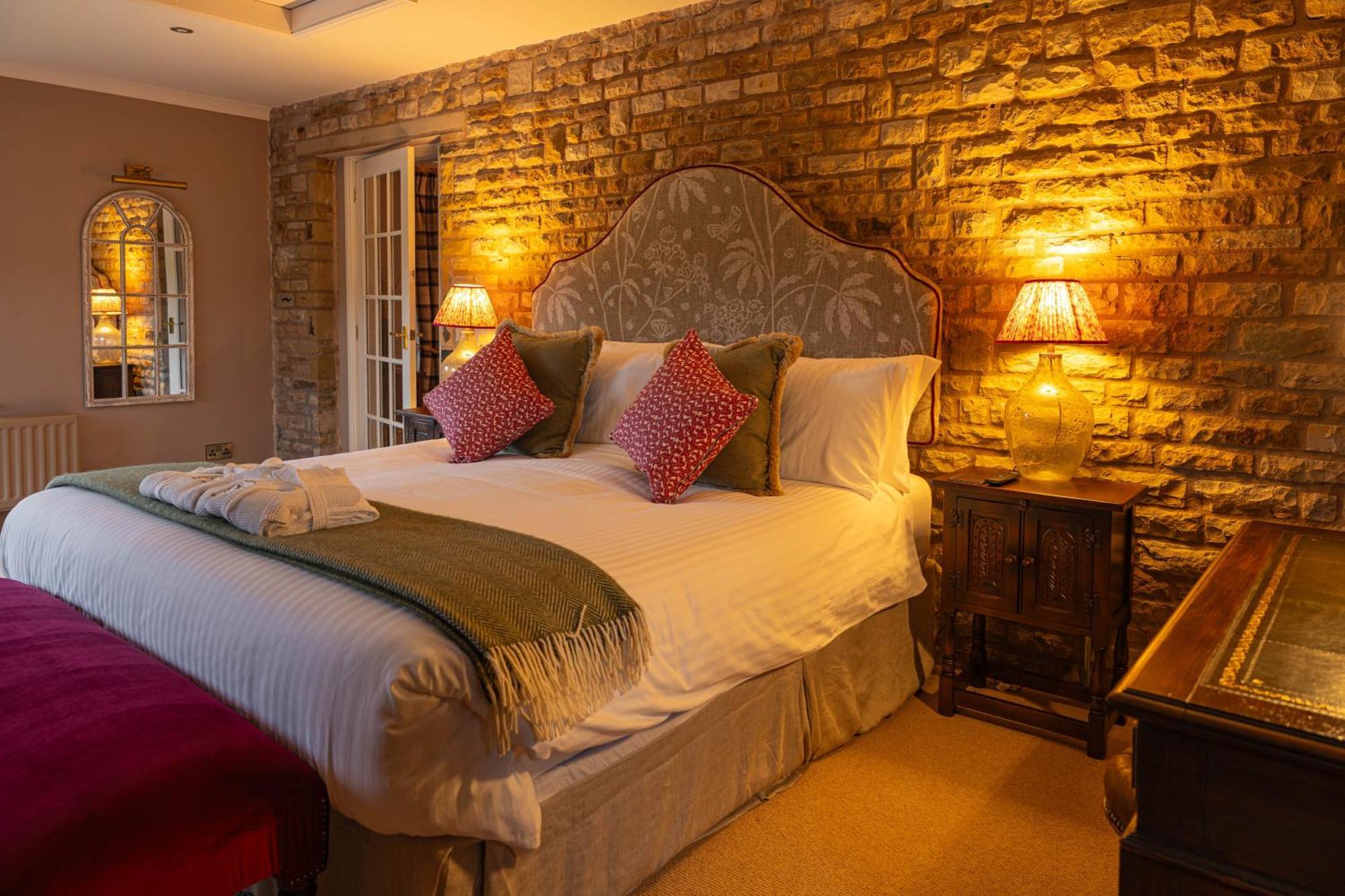 Stone House Hotel