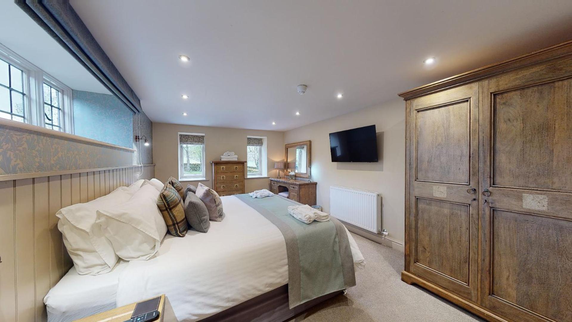 Stone House 4*
